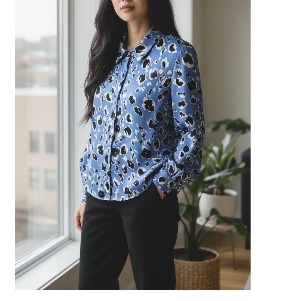 ZARA Satin Effect Blue Leopard Print Button Down Blouse Size‎ Medium